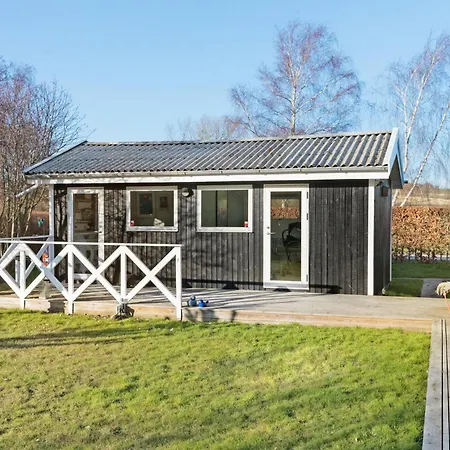 Semesterbostad 4 Bedroom Stunning In Slagelse